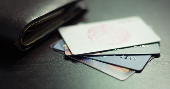 the-pros-and-cons-of-a-0-interest-credit-card-savvyadvisor